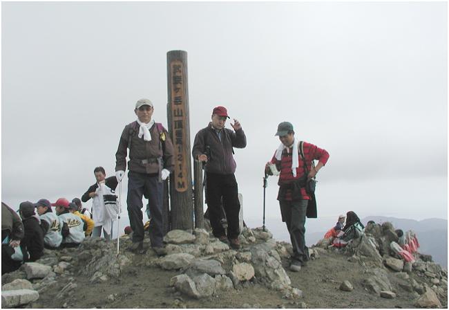 �����i���[�j�A�L�O�ɁE�E�E�E�����Đk���Ă��܂��I(-_-;)(��)