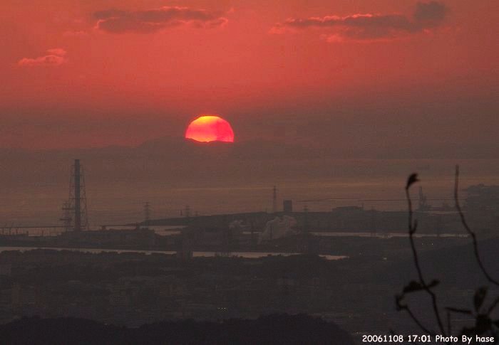 �������̔ޕ��ɗ����čs���܂���