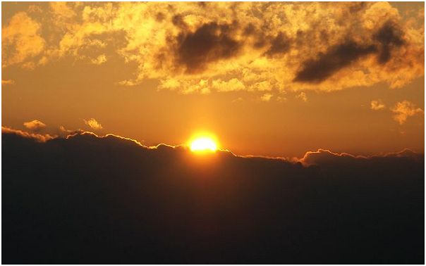 ������쐼���ʂ̗[��� Photo By 2005.03.01 17:43