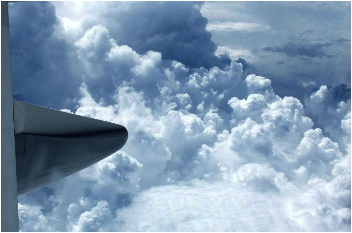 �s���ǂ��s���ǂ����̏�ԁA��̂ǂ̕ӂ����ł���̂��E�E�E�E