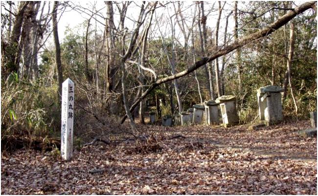 �O�̊ېՁA�l�����\���ԏ���̃R�[�X�ƂȂ��Ă���B