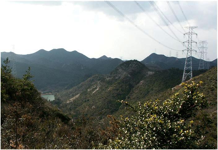 �ƕ��̎��E���ǂ��Ȃ����Ƃ��납��A��قǓo���Ă��������������Ă��܂����B����̎R�X�͔d���A���v�X�ł�