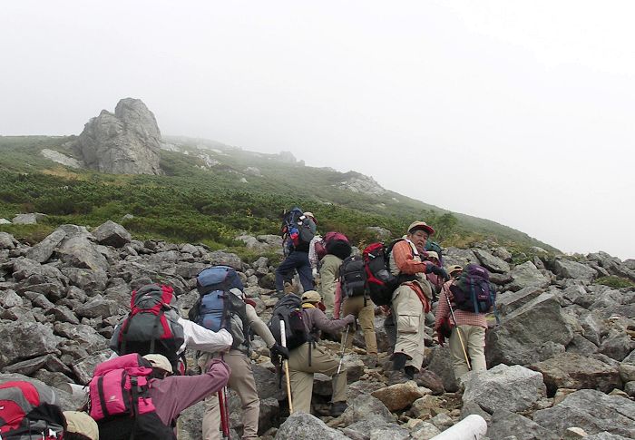 �O���̎��E�������J���Ă����悤�ł��B