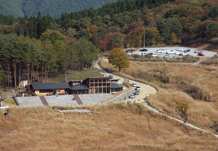 �ቺ�Ɍ�����u�ƂȂ݂ˎ��R�𗬊فv��ZoomUp!