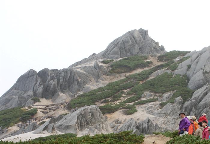 �ڑO�ɔ����Ă��钸��A�k�A�̘A�R�̓W�]�͖]�߂�����΂���̉摜�ł��ˁI(��)�A