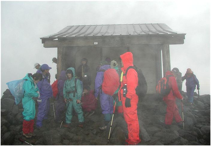 ���㓞�����ɂ́A�J���オ���Ă��܂��������E�̓[���I(-_-;)